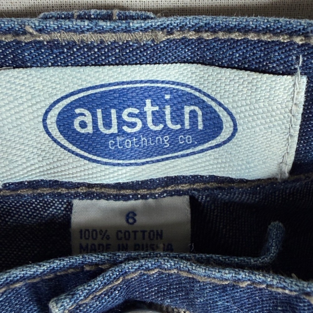 Austin Clothing Co. Wide Leg Cropped Jeans‎ with Tiger Print Accen size 6 Blue - Picture 2 of 12